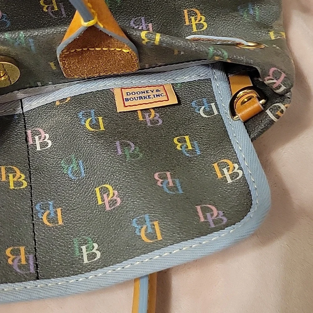 Vintage authentic dooney and bourke bag - Picture 5 of 8